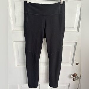Outdoor Voices Black/Dark Charcoal Leggings